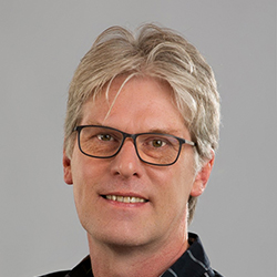  Nils Petermann